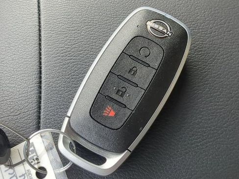 Certified 2026 Nissan Kicks SV image 27