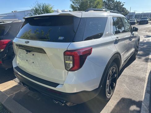 Used 2020 Ford Explorer ST w/ ST Street Pack image 4