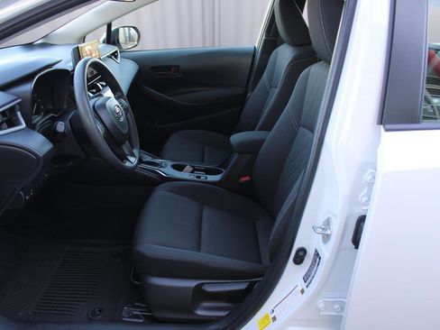 Certified 2024 Toyota Corolla LE image 29