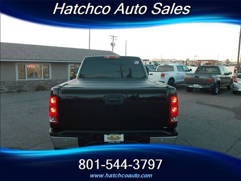 Used 2014 GMC Sierra 3500 SLE w/ SLE Preferred Package image 4