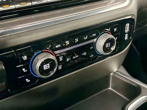 Used 2024 Chevrolet Silverado 1500 High Country w/ Midnight Edition image 16