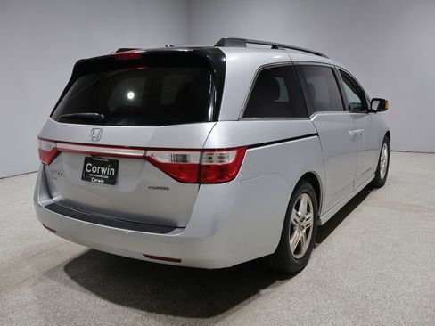 Used 2012 Honda Odyssey Touring image 2