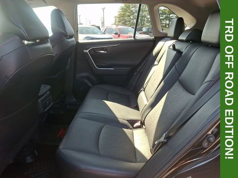 Used 2020 Toyota RAV4 TRD Off-Road w/ TRD Off-Road Weather Package AWD/4WD image 10