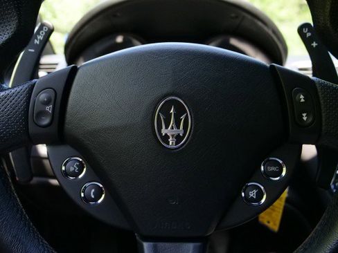 Used 2017 Maserati GranTurismo MC RWD image 16