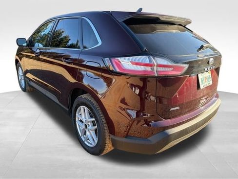 Certified 2024 Ford Edge SEL image 5