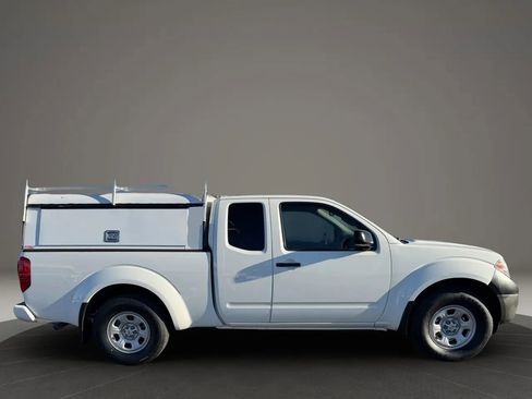 Used 2020 Nissan Frontier S image 7