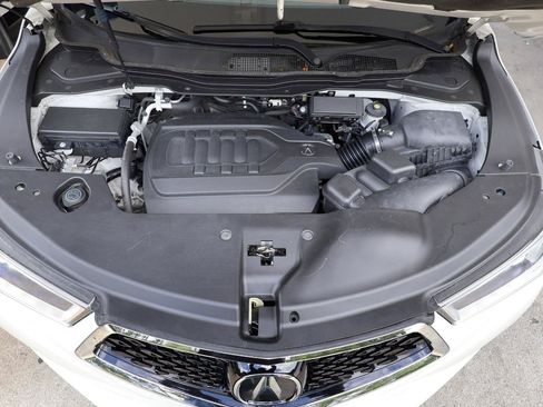 Used 2017 Acura MDX SH-AWD w/ Advance Package image 12