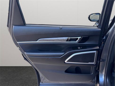 Used 2021 Kia Telluride EX w/ Towing Package image 37