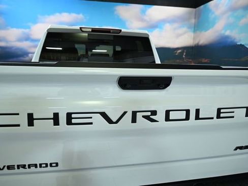 Used 2023 Chevrolet Silverado 1500 RST w/ Convenience Package II image 11