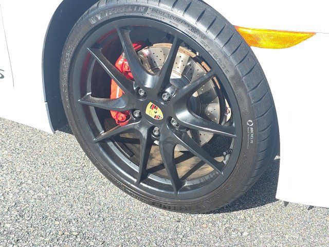 Used 2016 Porsche Boxster S RWD image 13