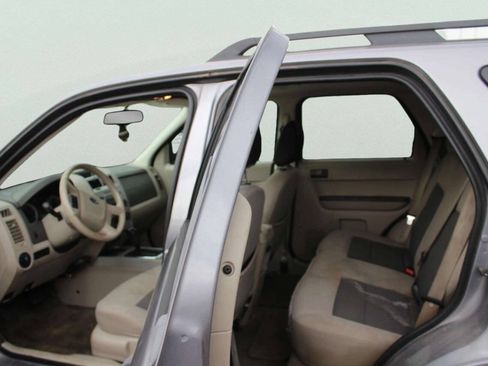 Used 2008 Ford Escape XLT FWD image 7