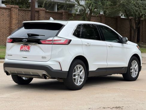 Used 2020 Ford Edge SEL w/ Cold Weather Package FWD image 15