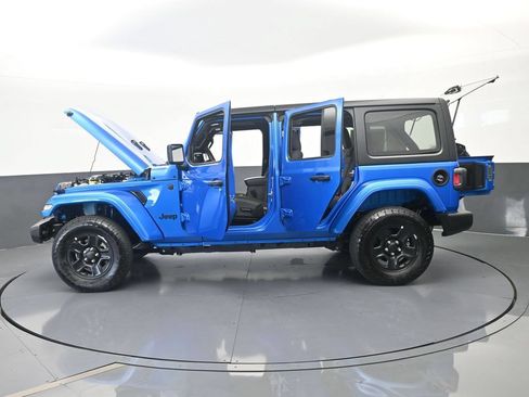 Used 2024 Jeep Wrangler Unlimited Sport AWD/4WD image 67