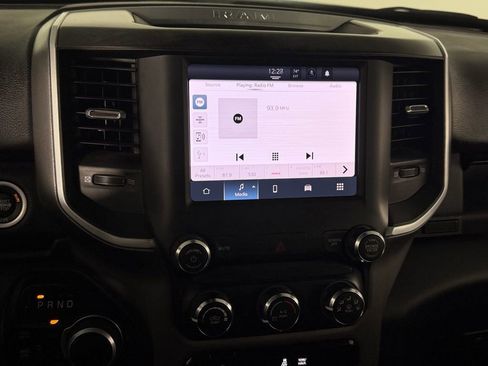 Used 2024 RAM 2500 Big Horn w/ Bed Utility Group image 15