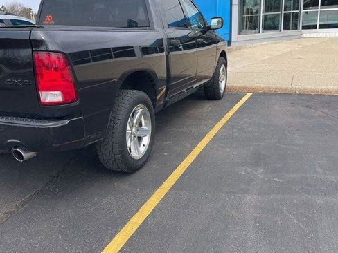 Used 2016 RAM 1500 Express w/ Popular Equipment Group image 3