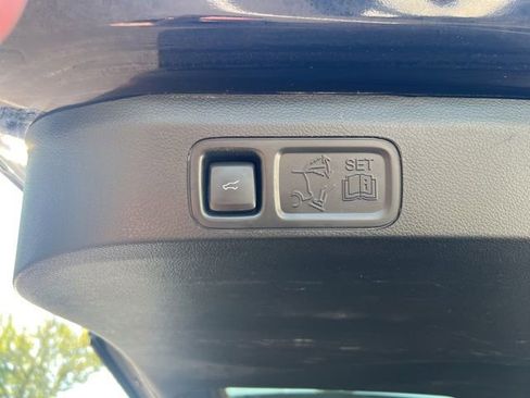 Used 2021 Ford Expedition XLT AWD/4WD image 26