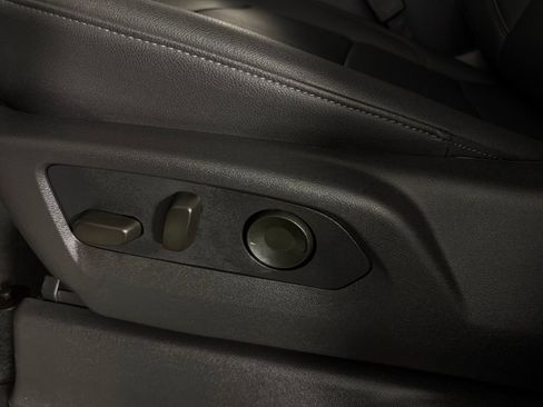 Used 2026 Chevrolet Silverado 3500 LTZ w/ LTZ Plus Package image 25