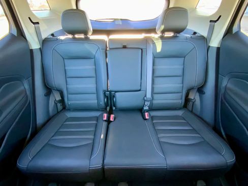 Used 2022 GMC Terrain Denali image 30