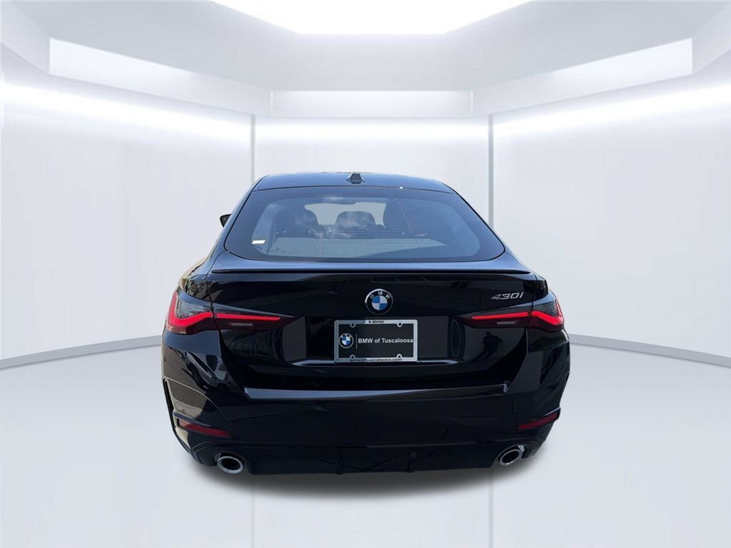 New 2026 BMW 430i w/ M Sport Package RWD image 5