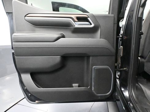 Used 2022 Chevrolet Silverado 1500 RST image 41