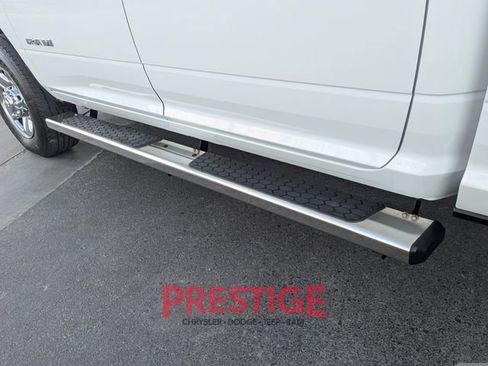 Used 2024 RAM 3500 Big Horn image 10