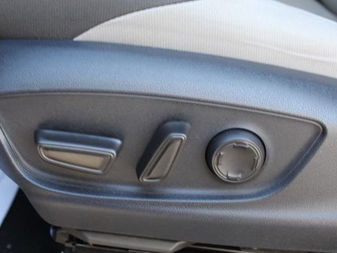 Used 2025 Toyota Tacoma TRD Off-Road w/ TRD Off Road Upgrade Package image 16