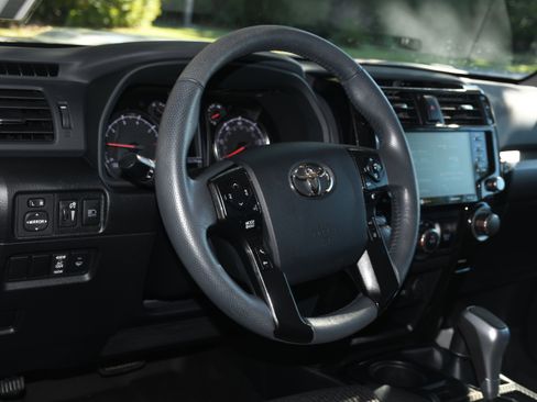 Used 2023 Toyota 4Runner TRD Off-Road image 8