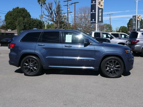 Used 2019 Jeep Grand Cherokee High Altitude image 3