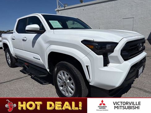 Used 2026 Toyota Tacoma SR5 RWD image 1