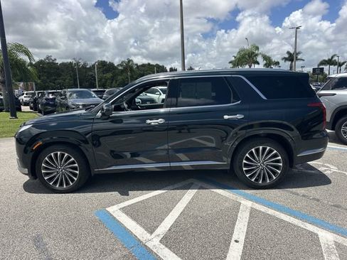 Used 2024 Hyundai Palisade Calligraphy FWD image 9