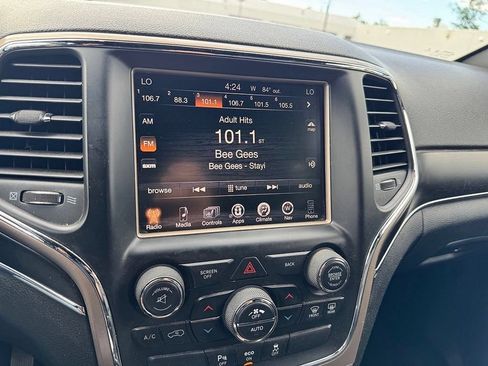 Used 2015 Jeep Grand Cherokee Limited AWD/4WD image 14