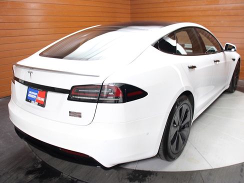 Used 2022 Tesla Model S Plaid AWD/4WD image 7