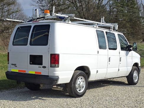 Used 2014 Ford E-150 and Econoline 150 image 9