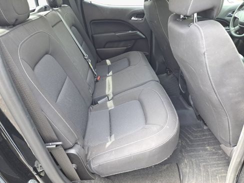 Used 2016 Chevrolet Colorado LT w/ LT Convenience Package image 12