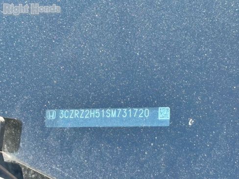 Certified 2025 Honda HR-V Sport image 13