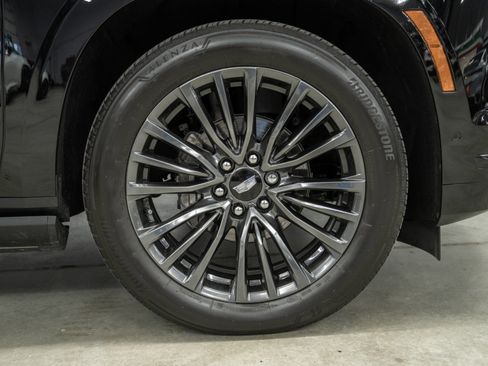 Used 2025 Cadillac Escalade ESV Sport Platinum image 47