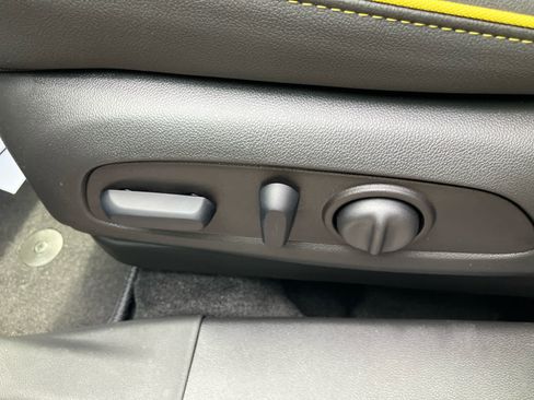 New 2026 Chevrolet TrailBlazer ACTIV w/ Driver Confidence Package FWD image 10
