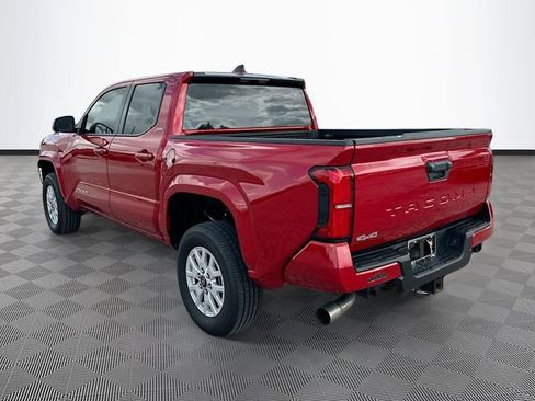 Used 2025 Toyota Tacoma SR5 AWD/4WD image 7