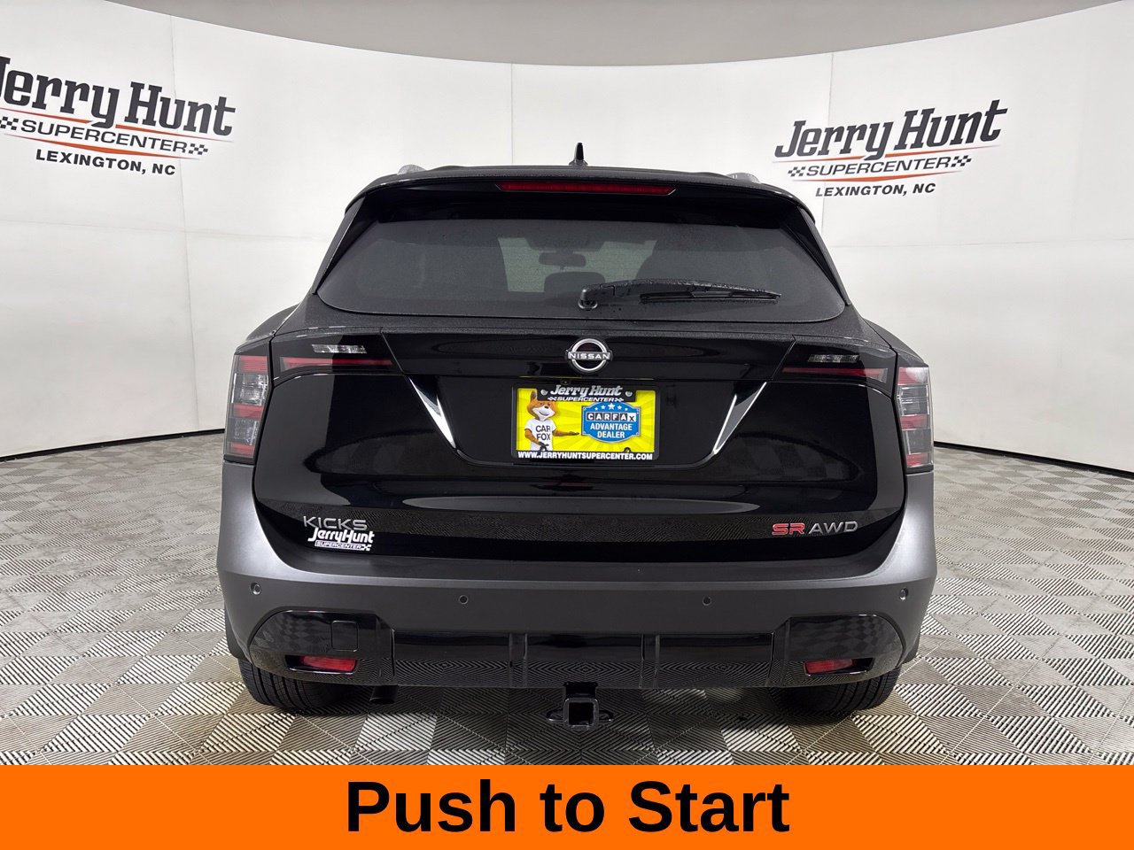 Used 2025 Nissan Kicks SR AWD/4WD image 7