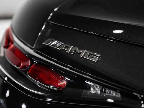 Used 2025 Mercedes-Benz AMG GT 63 image 13