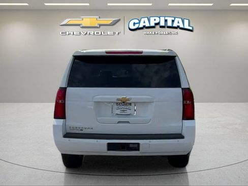 Used 2020 Chevrolet Suburban LT AWD/4WD image 5