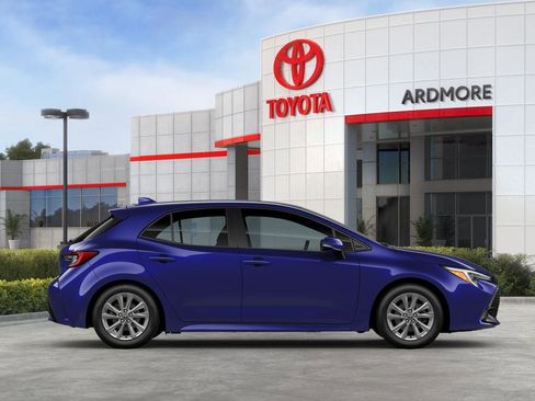 New 2025 Toyota Corolla SE image 12