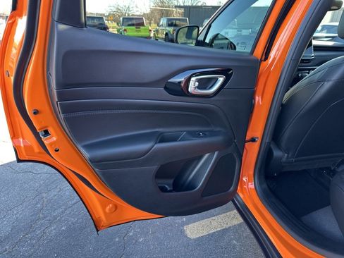 New 2026 Jeep Compass Latitude image 12