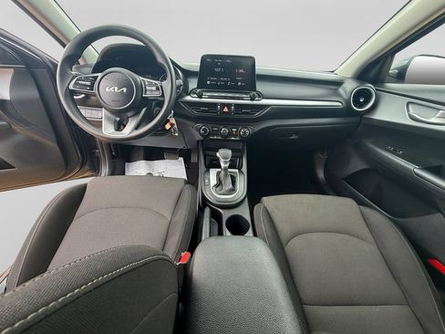 Used 2024 Kia Forte LXS FWD image 23