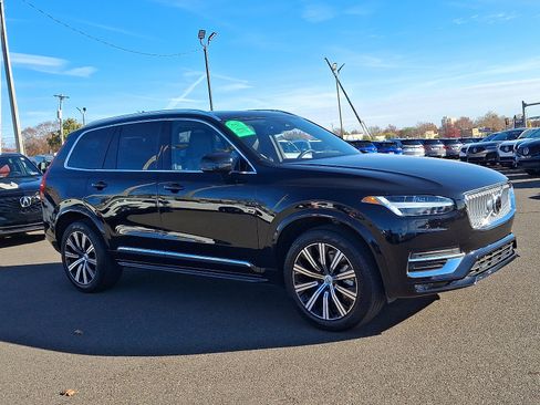 Used 2024 Volvo XC90 B6 Plus w/ Protection Package Premier image 3