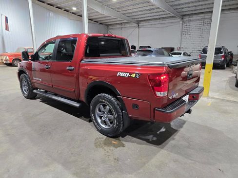Used 2014 Nissan Titan PRO-4X image 9