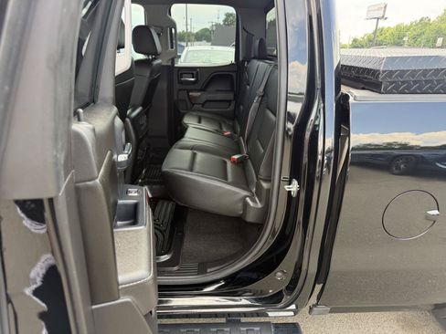 Used 2017 GMC Sierra 1500 SLT w/ SLT Premium Package AWD/4WD image 10