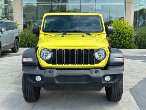 Used 2024 Jeep Wrangler Unlimited Sport AWD/4WD image 11