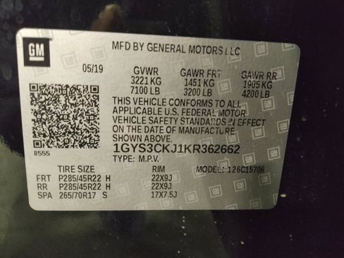 Used 2019 Cadillac Escalade Premium Luxury w/ Escalade Sport Edition RWD image 33