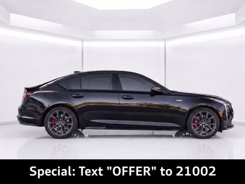 Used 2026 Cadillac CT5 V w/ Technology Package RWD image 8